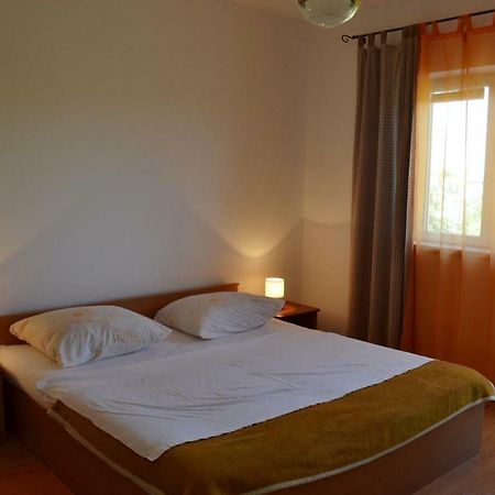 Danijela Apartment Mali Losinj Ngoại thất bức ảnh