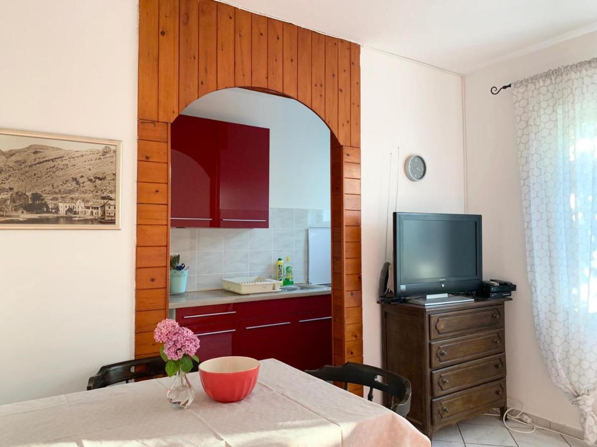 Danijela Apartment Mali Losinj Ngoại thất bức ảnh