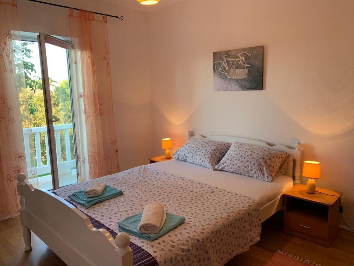 Danijela Apartment Mali Losinj Ngoại thất bức ảnh