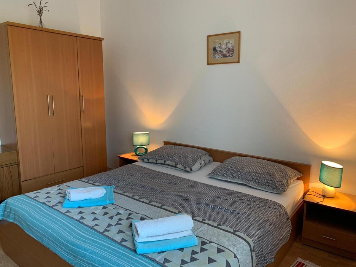 Danijela Apartment Mali Losinj Ngoại thất bức ảnh